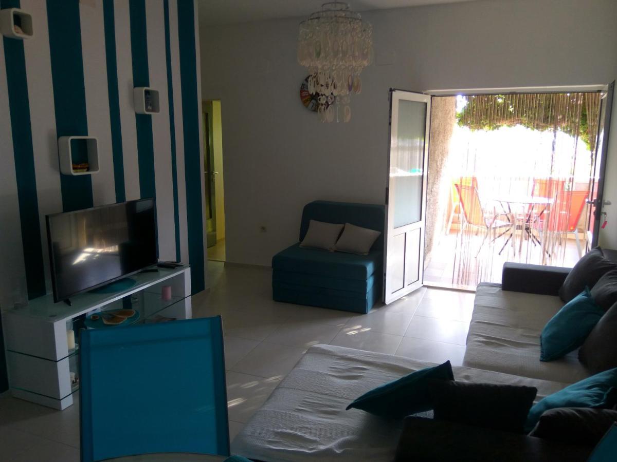 Apartment Tara Sumartin Extérieur photo