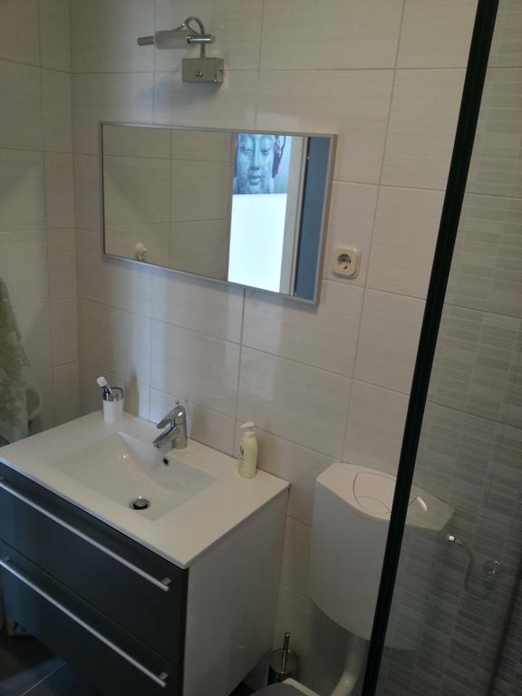 Apartment Tara Sumartin Chambre photo