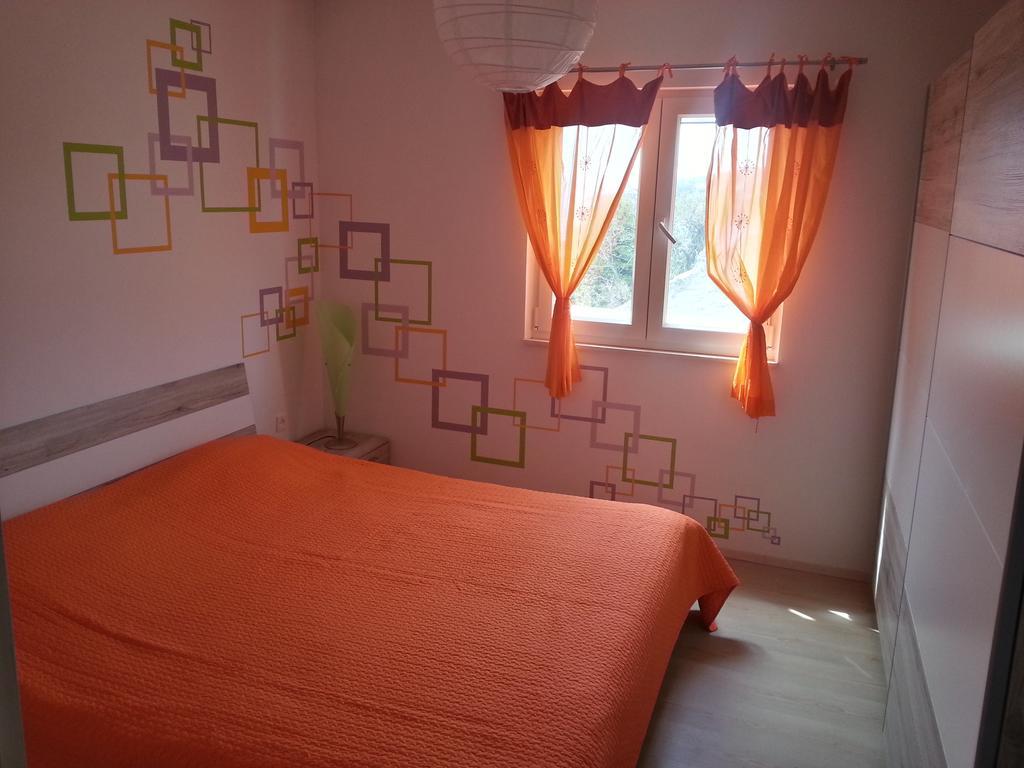 Apartment Tara Sumartin Chambre photo